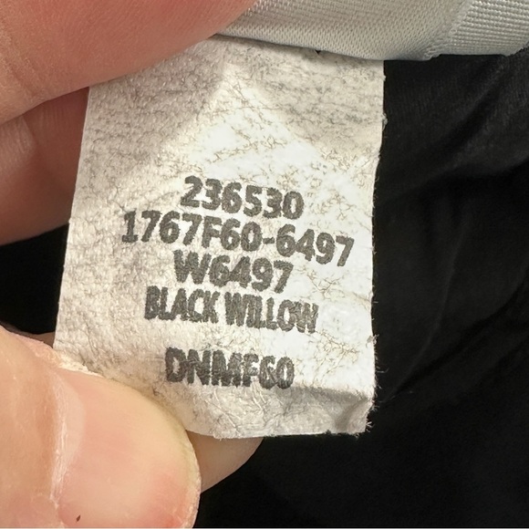 Paige Hoxton Ankle jean in black willow, size 32, skinny, spring - Picture 11 of 13